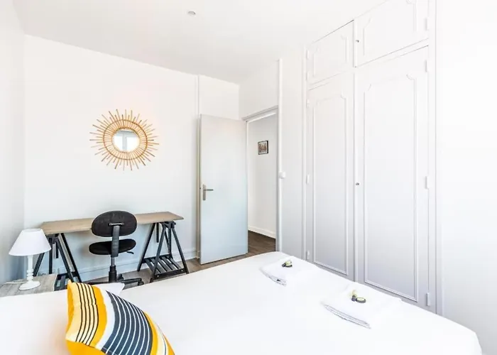 La Girafe Rouge Daire *