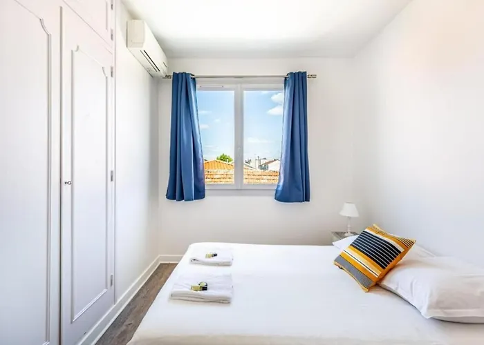 Daire La Girafe Rouge *